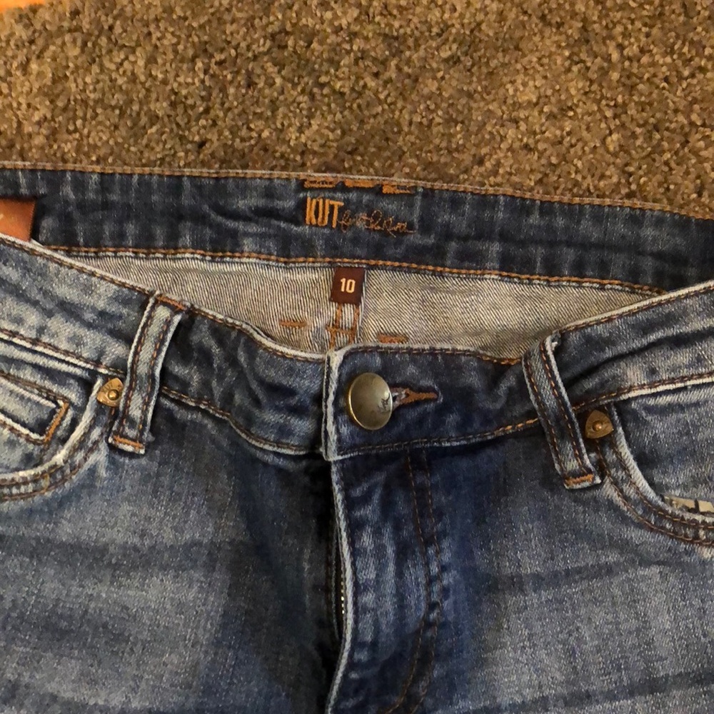 Like New Distressed Kut From The Kluth Size 10 - image 2